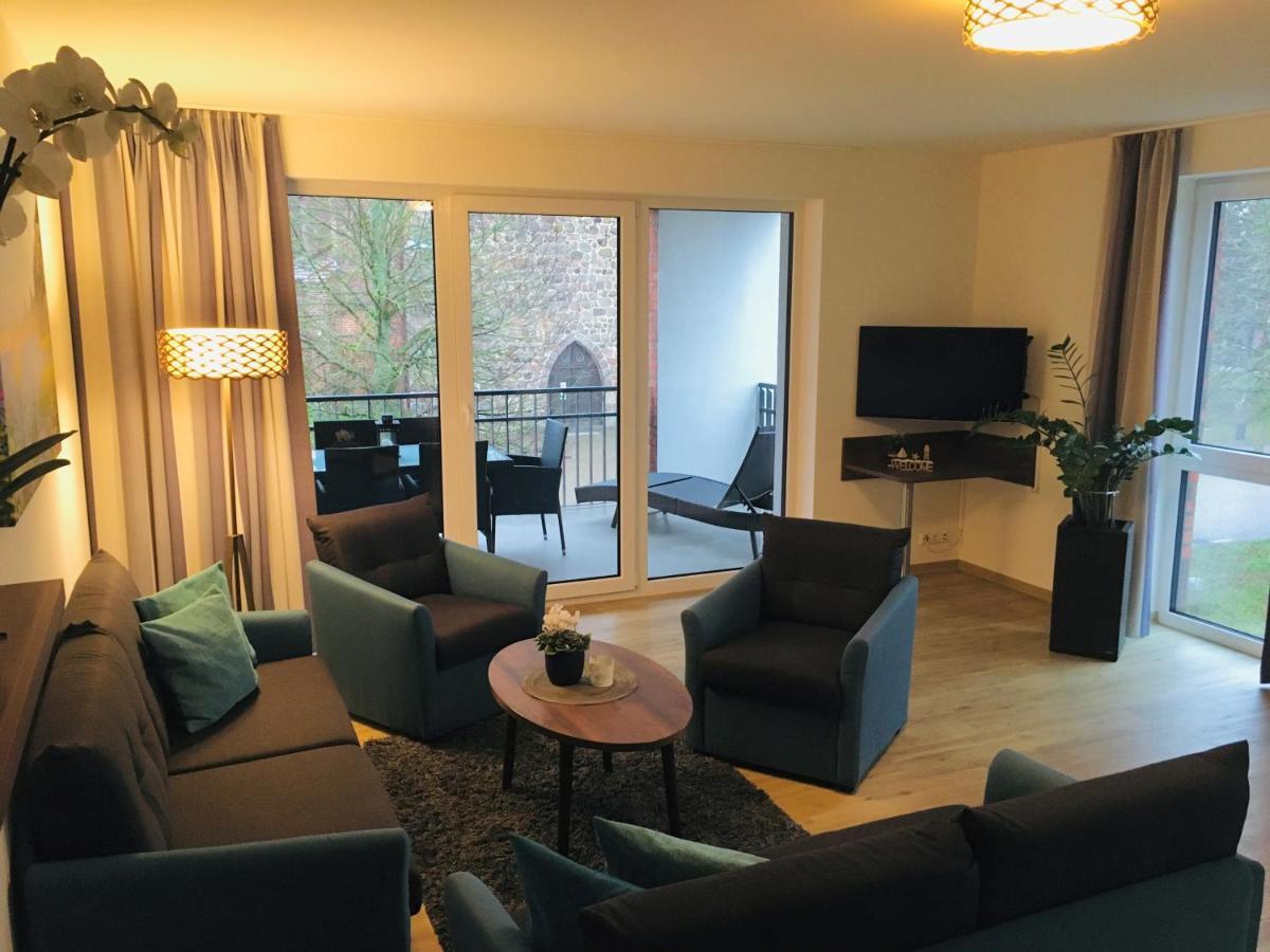 Pension Seecafe Zarrentin am Schaalsee Екстер'єр фото
